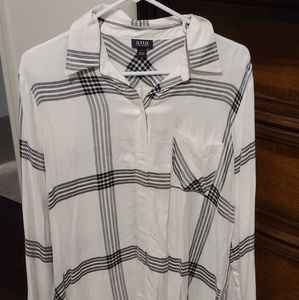 Ana plaid button up
